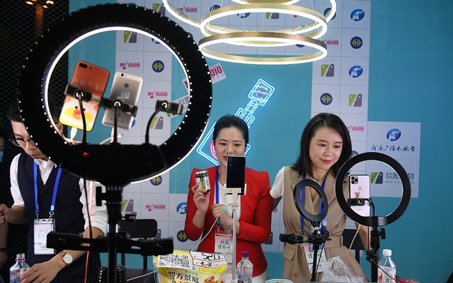 tâm lý người xem livestream đông tâm lý người xem livestream đông